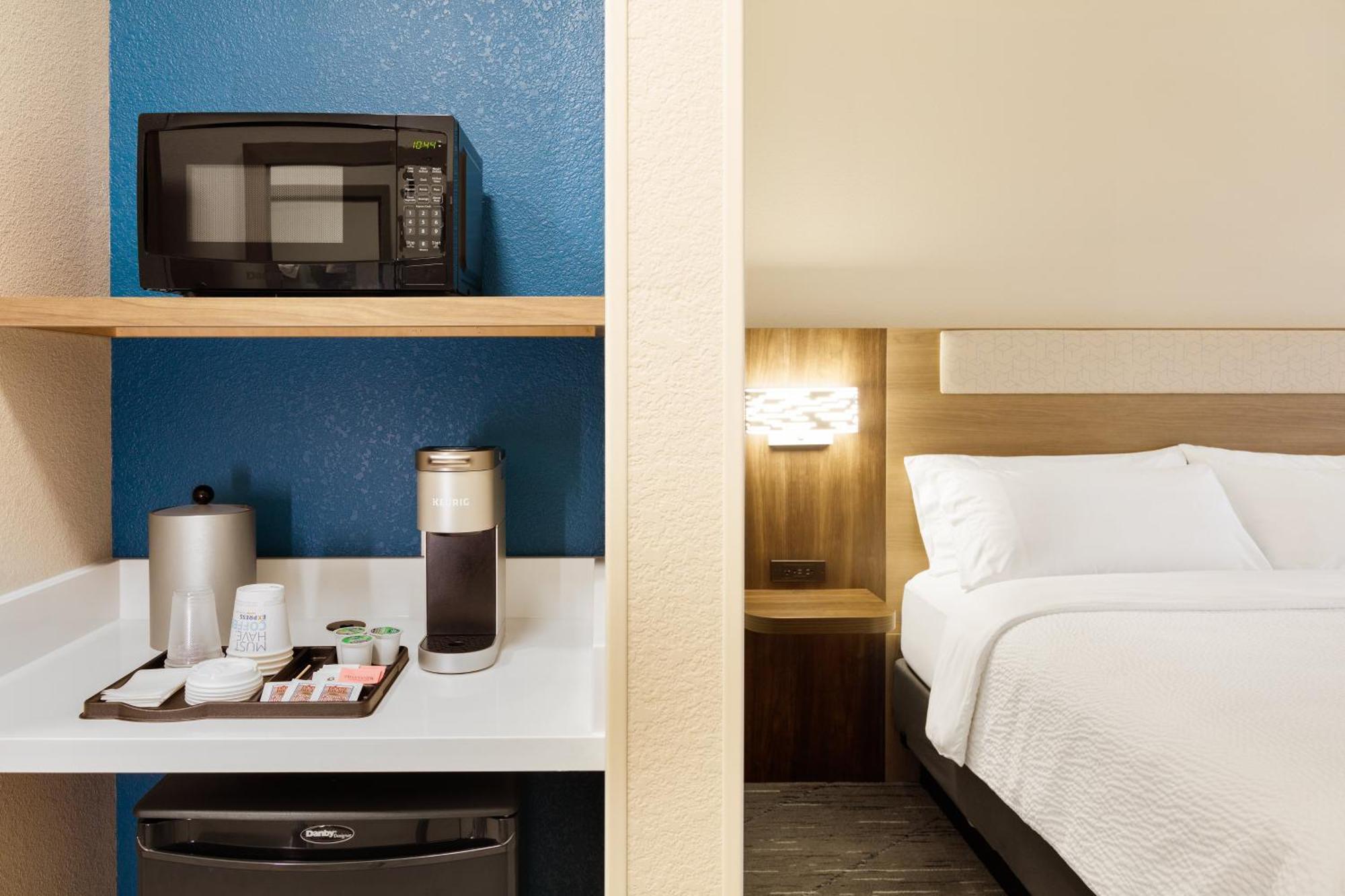 Holiday Inn Express & Suites Kitchener Southeast By Ihg Екстер'єр фото